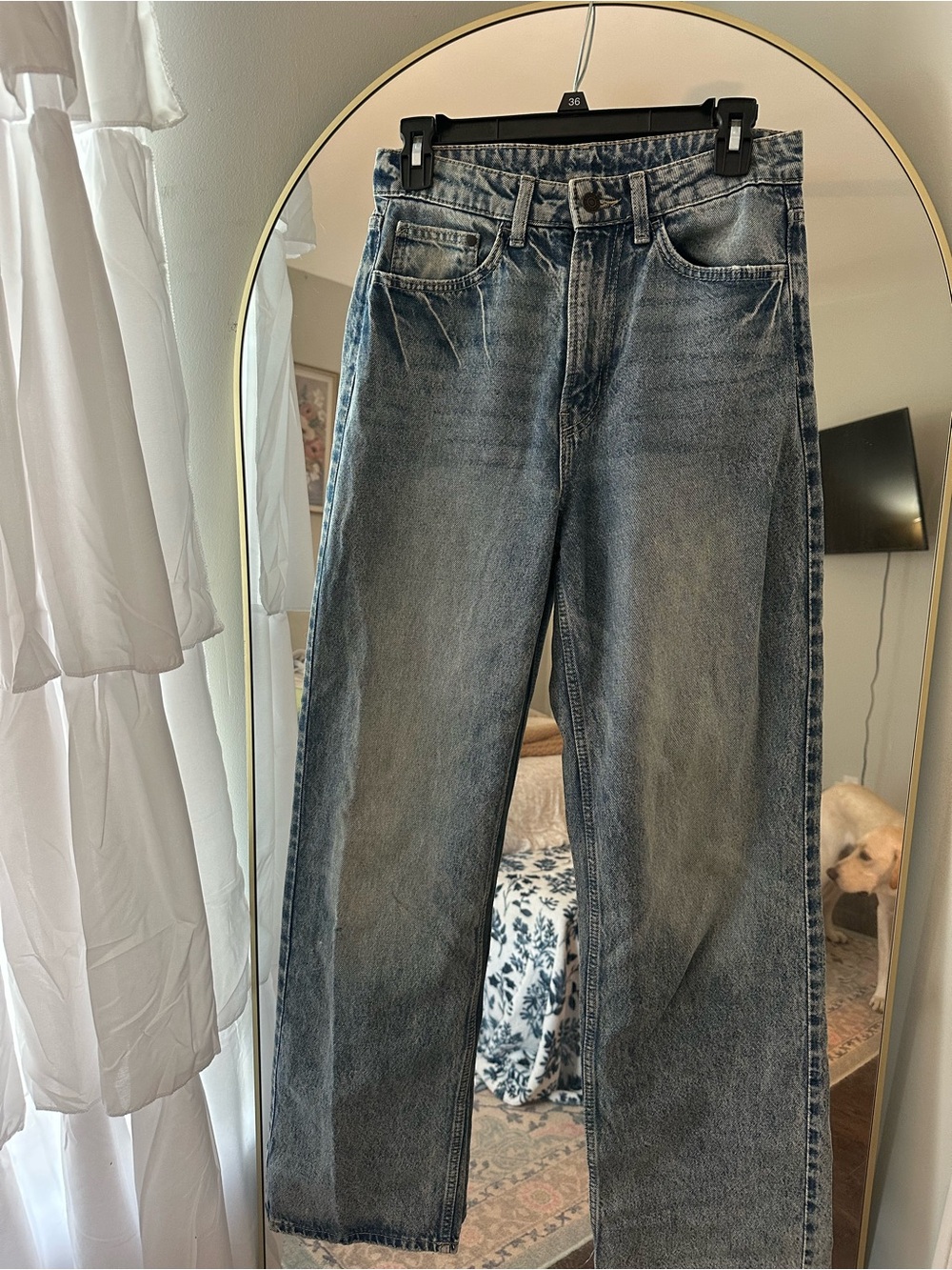 Vintage-Inspired High-Waist Straight Leg Jeans - Faded Blue